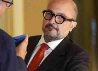 Sangiuliano, il ministro che fa gaffe: le dimissioni non sono per lui news-08082024-030403