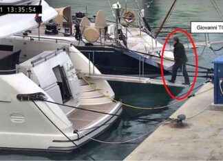 Toti arrestato: foto incontri yacht Spinelli, telefonini per colloqui riservati news-12082024-163950