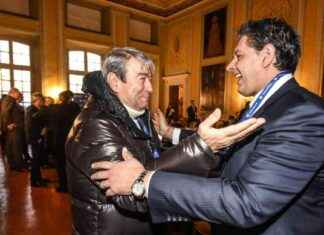 Toti a Spinelli: Pressioni sul piano regolatore per i finanziamenti | Gli audio news-13082024-225154