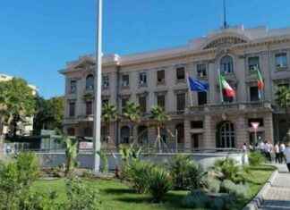 Genova: Ragazzo di 13 anni accoltella rivale per un like all’ex fidanzata news-17082024-085155