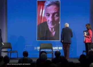 Fiorello racconta aneddoto su suo padre finanziere: l’onore – Corriere TV news-20082024-013725