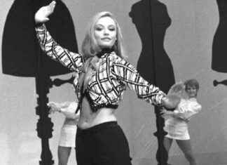 Incontro con Boninsegna: il divertente siparietto con Raffaella Carrà. news-21082024-015133