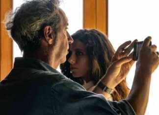 Paolo Sorrentino: Obiettivo di Parthenope e Sperimentare con Libertà news-04102024-120634