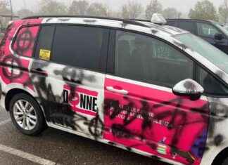 Auto del tassista Red Sox vandalizzata: croci celtiche e insulti news-27102024-102619