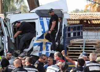Attacco terroristico a Tel Aviv: un morto e decine di feriti. Polizia sospetta terrorismo news-27102024-162844