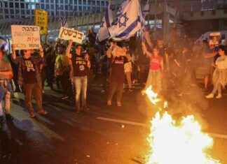 Israele in guerra: Netanyahu licenzia Gallant. Centinaia in piazza a Tel Aviv e Gerusalemme news-05112024-233408