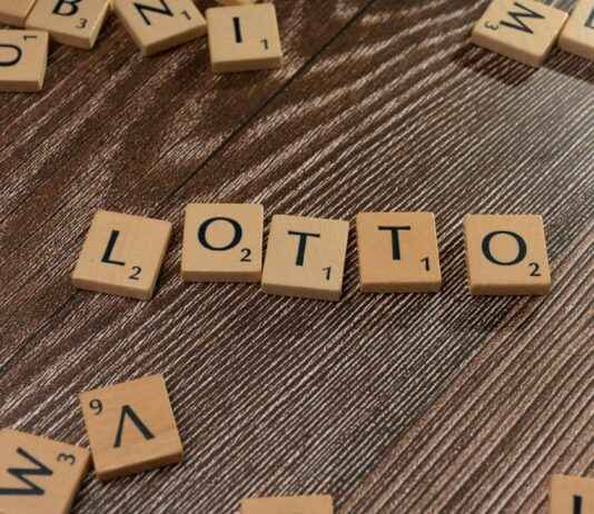 Estrazioni 10 E Lotto In Diretta Ogni 5 Minuti: Scopri Dove Guardarle Estrazioni 10 E Lotto In Diretta Ogni 5 Minuti: Scopri Dove Guardarle