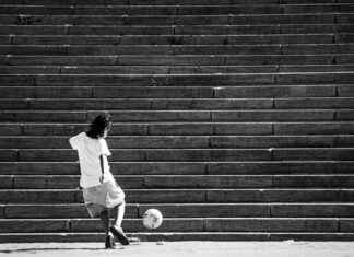 Cronaca Società Sportiva Calcio Napoli – Venezia Football Club Cronaca Società Sportiva Calcio Napoli - Venezia Football Club