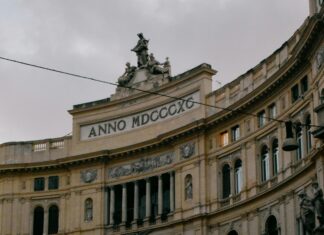 Cronaca Como: Scopri La Società Sportiva Calcio Napoli Segreta